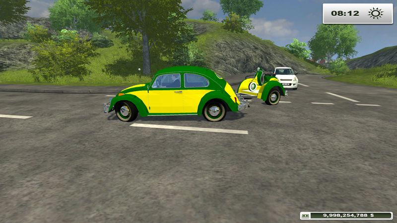 VW Beetle with Vespa v 1.0 (traffic)